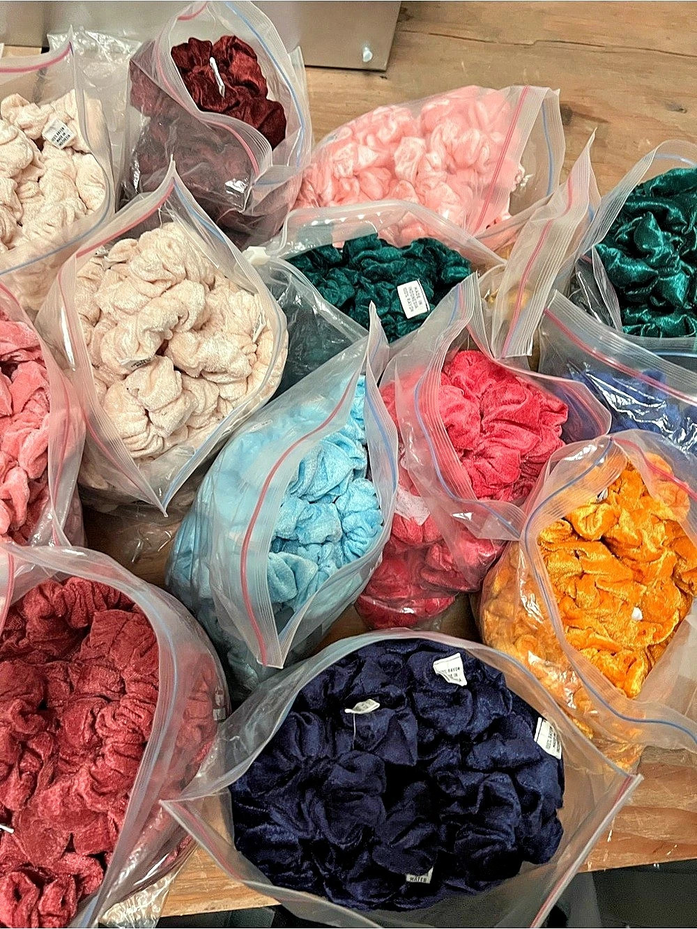 535-Piece
Fashion
Scrunchie lot